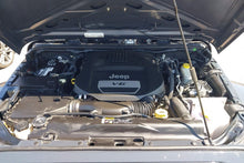 Load image into Gallery viewer, 2014-2018 Jeep Wrangler JK 3.6L Pentastar V6 Engine - Low Miles